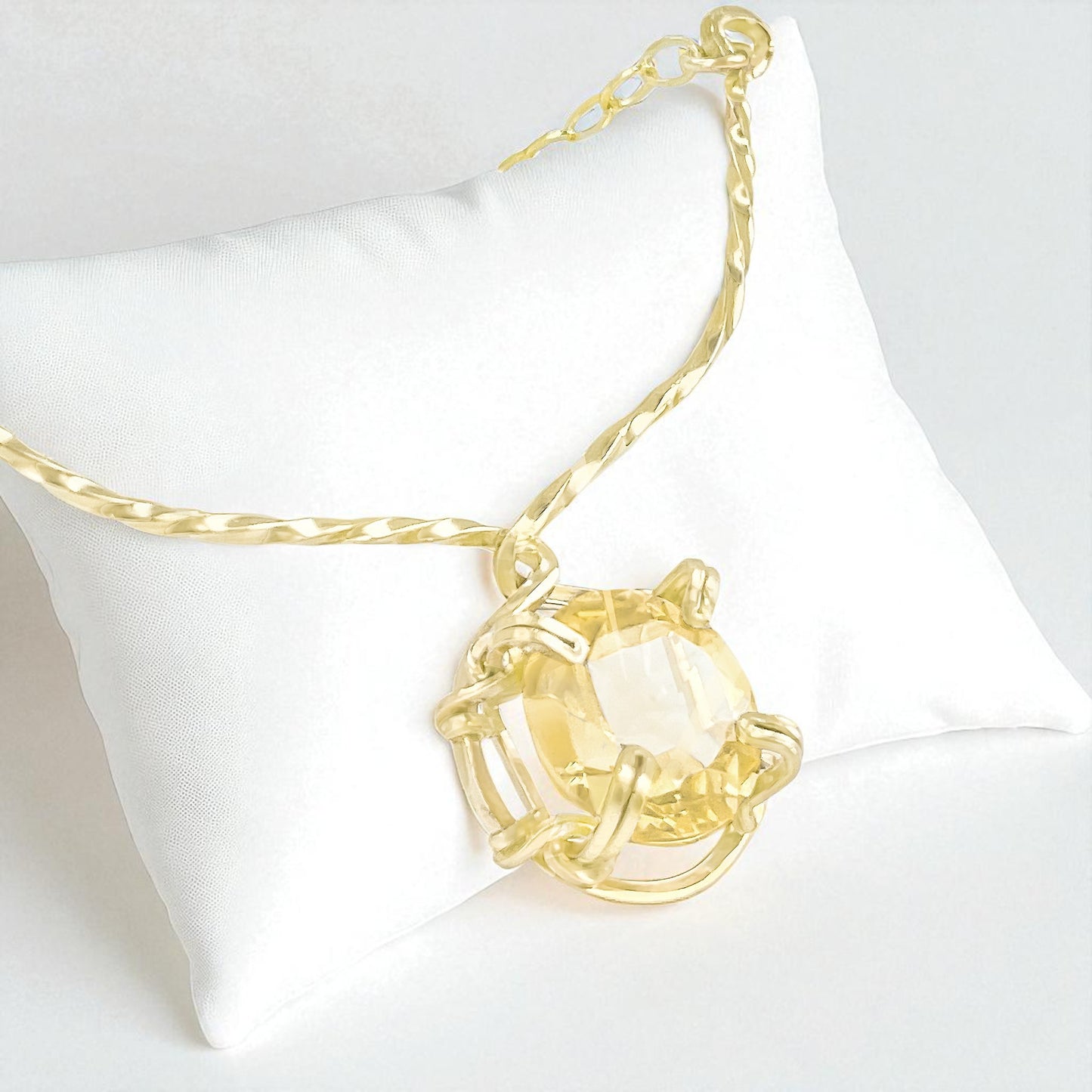 Citrine Wire and Chain Necklace