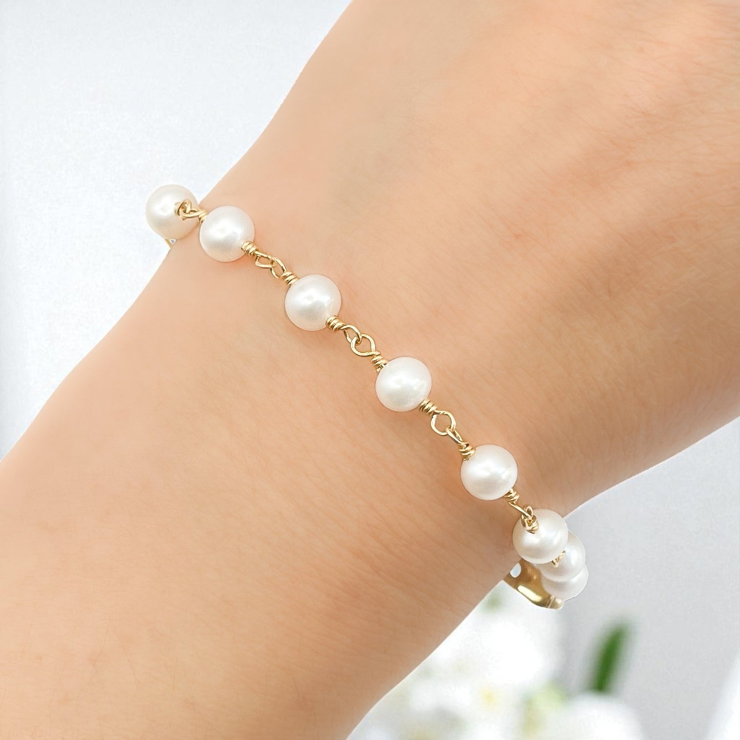 White Pearl Adjustable Bracelet