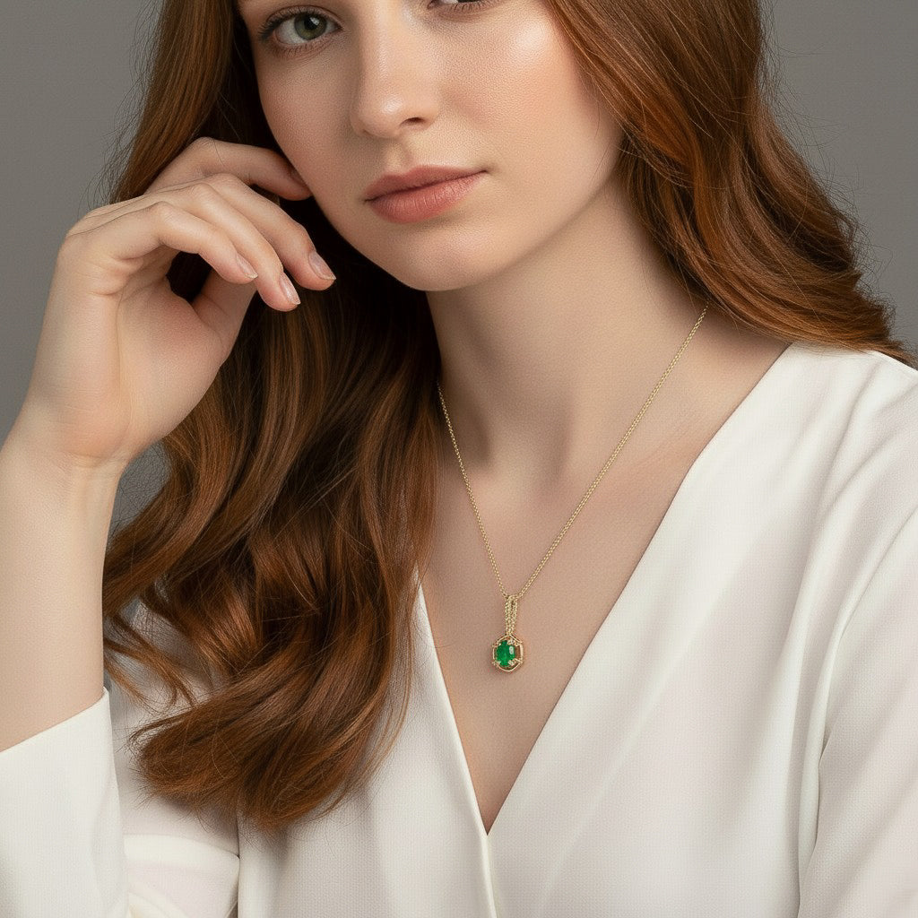 Emerald Twisted Bail Pendant Necklace