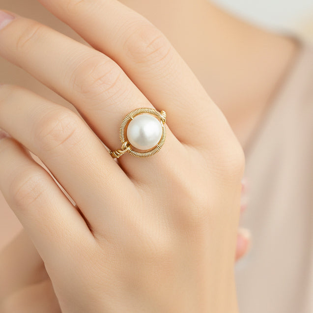 Freshwater Pearl Twisted Band Ring