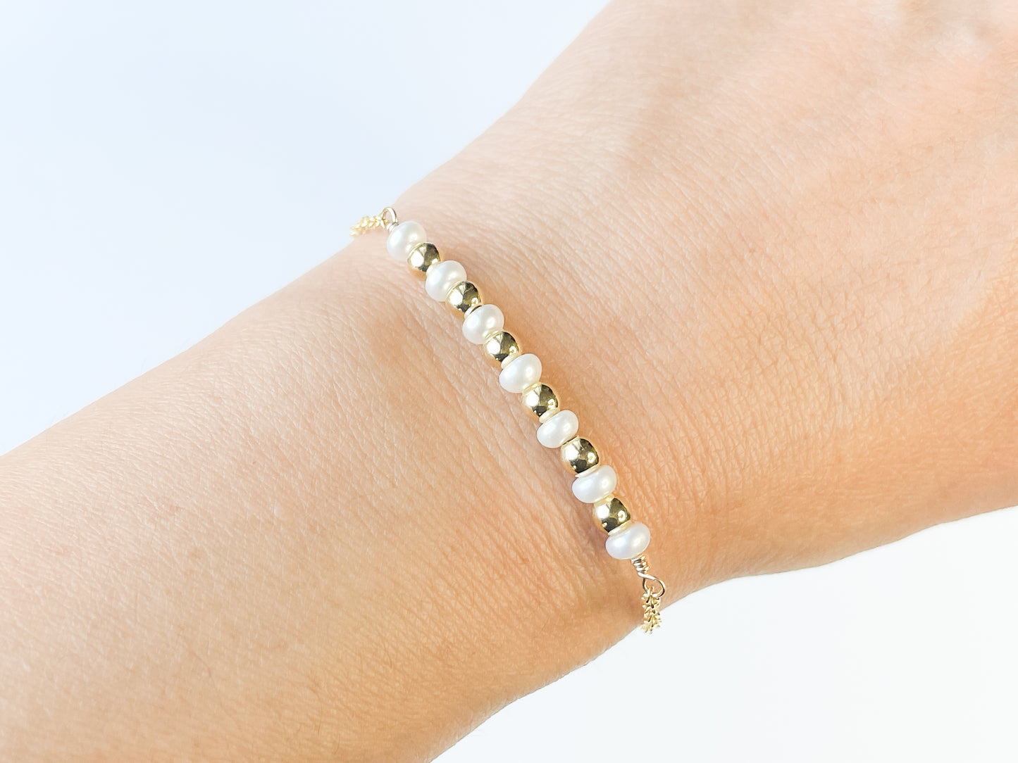 Freshwater Pearl and Gold Bead Dainty Bracelet