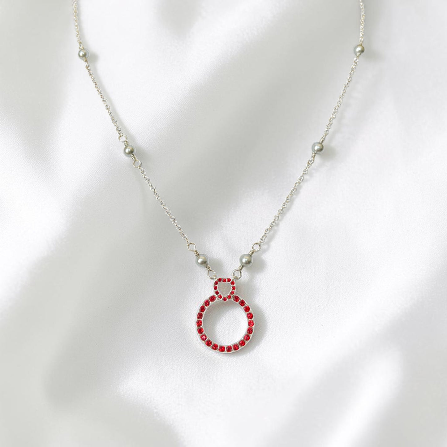 Red Halo Pearl Necklace