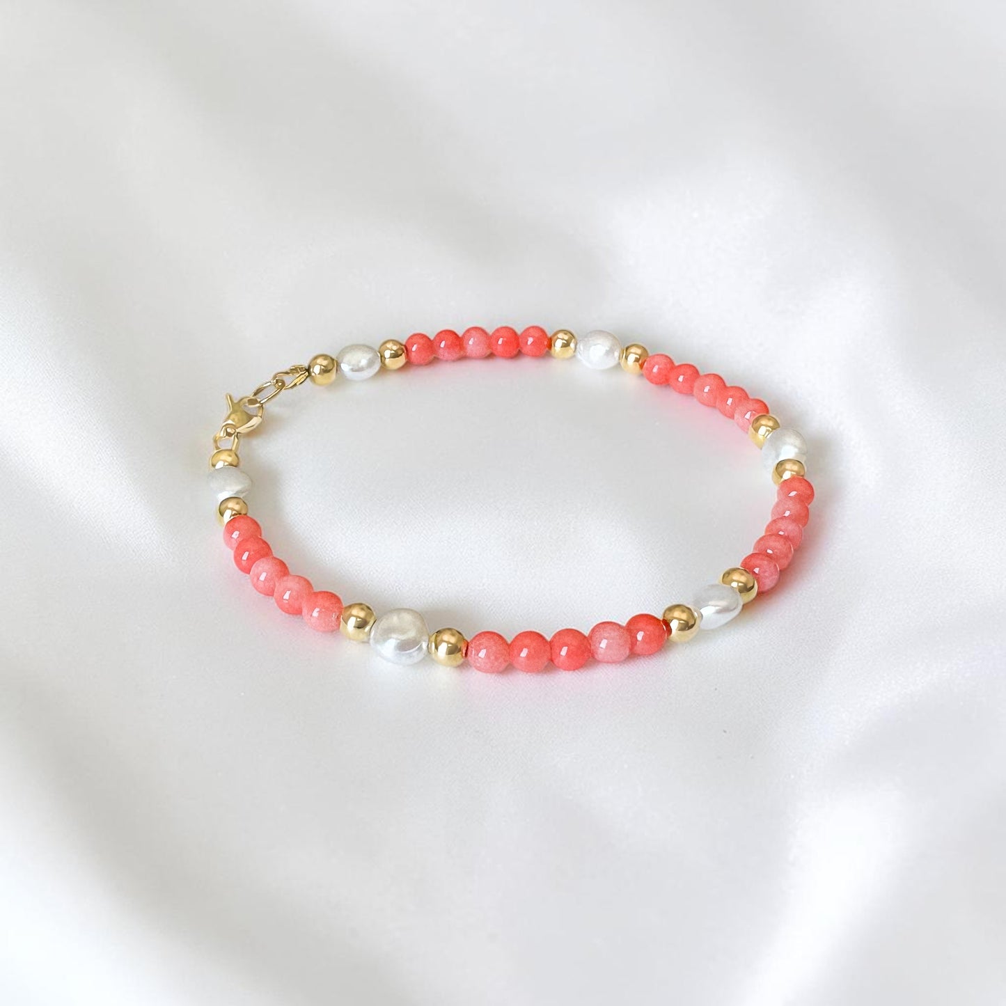 Coral and Freshwater Pearl Beaded Bracelet