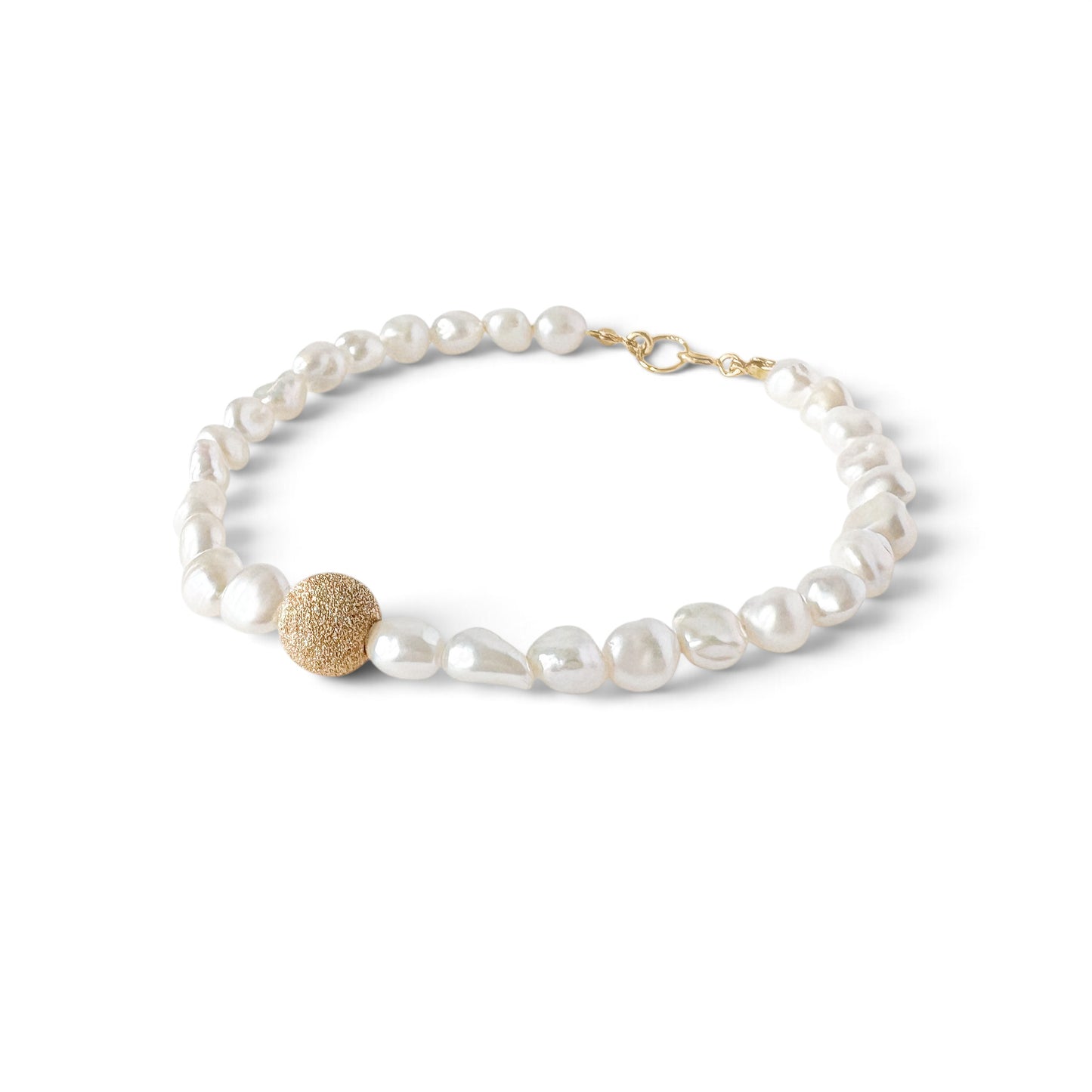 Freshwater Pearl Bracelet with Gold Bead Accent