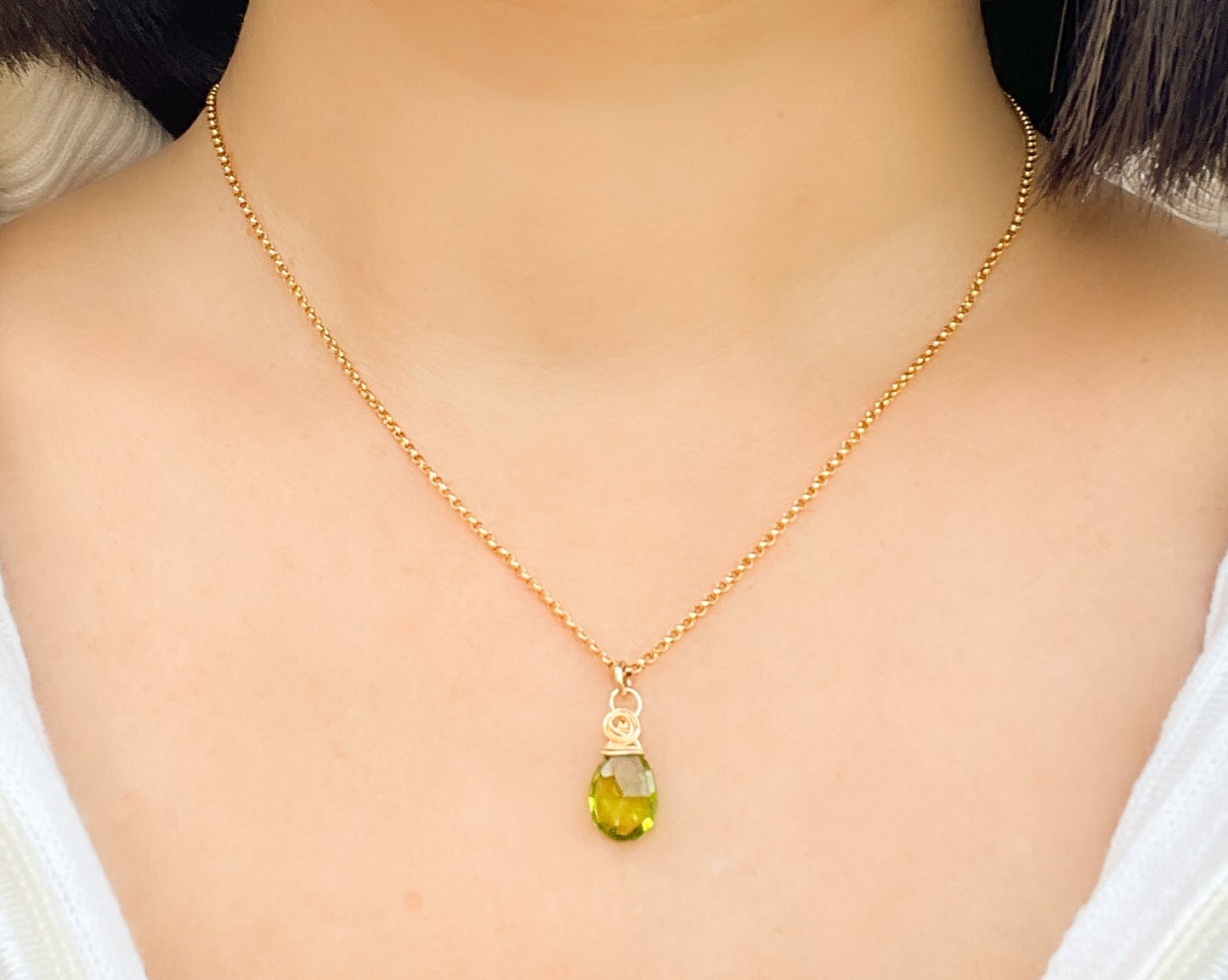 Peridot Tiny Pendant Necklace